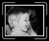 portrait * 700 x 566 * (56KB)